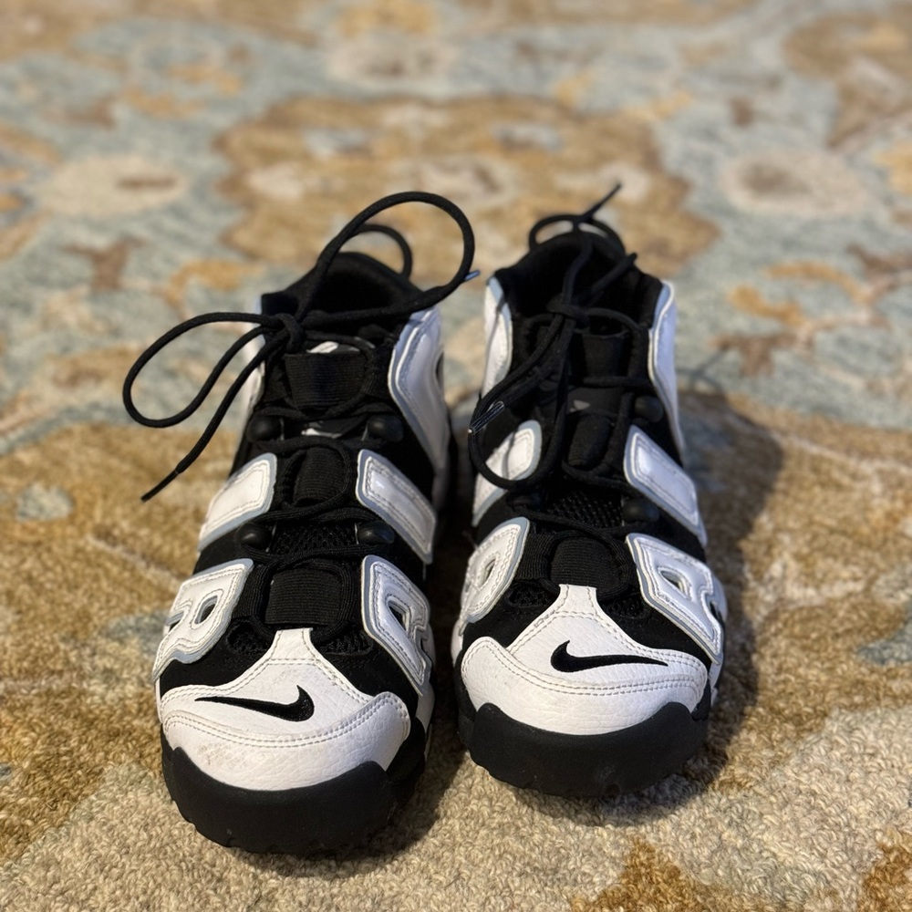 Nike uptempo